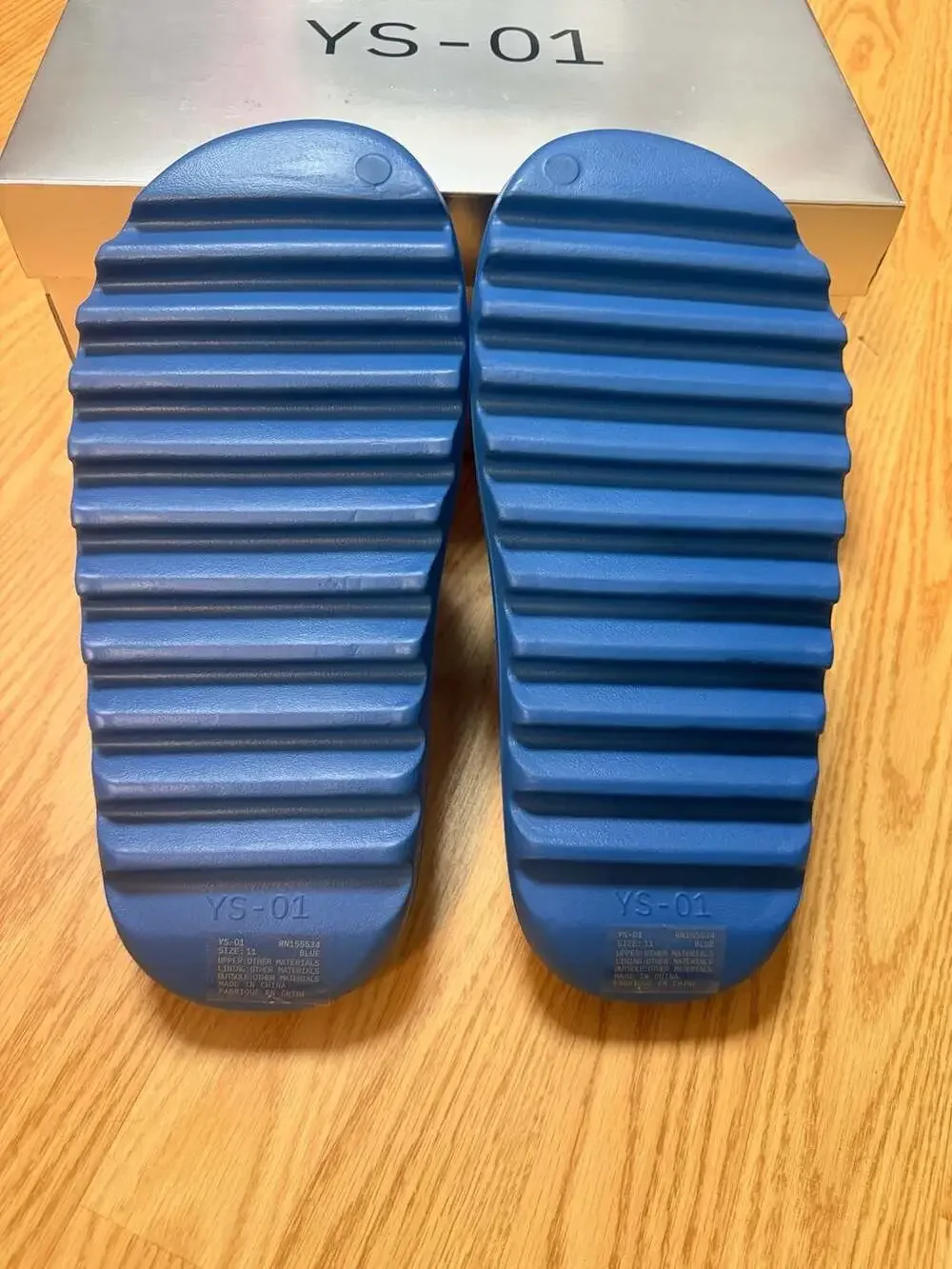 Yeezy YZY YS-01 Blue Slides Brand New‼️IN HAND SHIP FAST‼️ SZ 11M WITH BOX